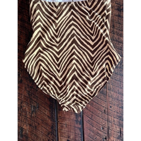Talbots Brown and Tan halter neck style one piece bathing suit, Size 6 - Picture 3 of 16